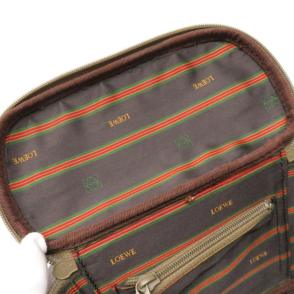 Loewe vanity bag - Picture 10 of 11